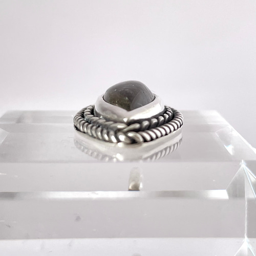 ラブラドライトペンダントトップ（チェーンなし）シルバー950 〈送料