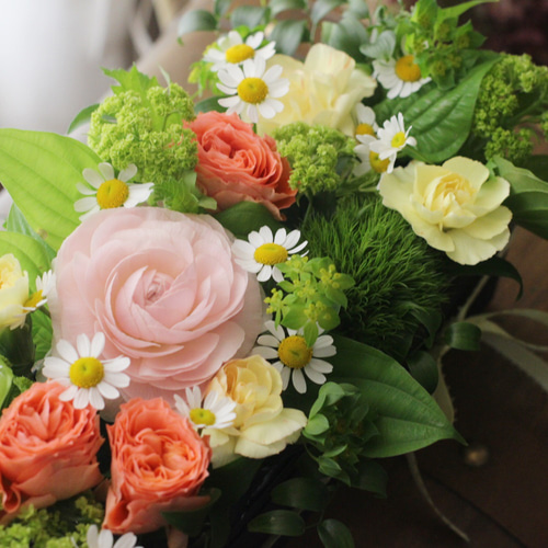 フレッシュフラワー季節のお花のボックス ドライフラワー petit フレッシュフラワー季節のお花のボックス ドライフラワー petit