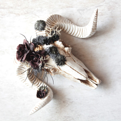 男前な羊の角アンティーク風壁掛けアレンジ【ゴシック】 12枚目の画像