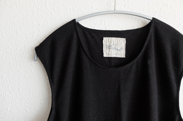 Rafuma 無袖內衣（黑色）[女式 3 種尺寸] 第2張的照片