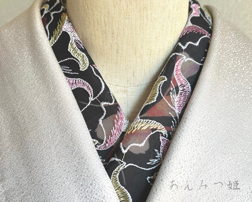 洗える刺繍半衿 グレーの花柄チュール 和装小物（帯・半襟） 半衿