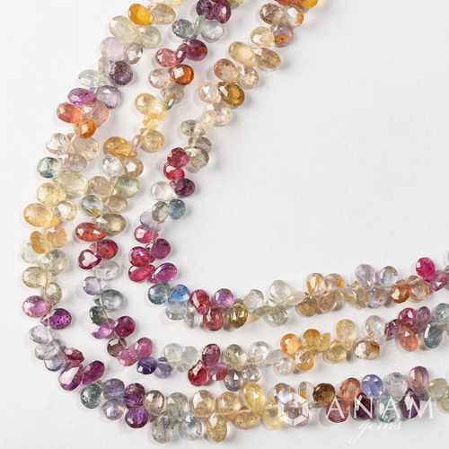 タンザニア産】【約10cm】マルチカラー ウンバサファイア ペアシェイプ