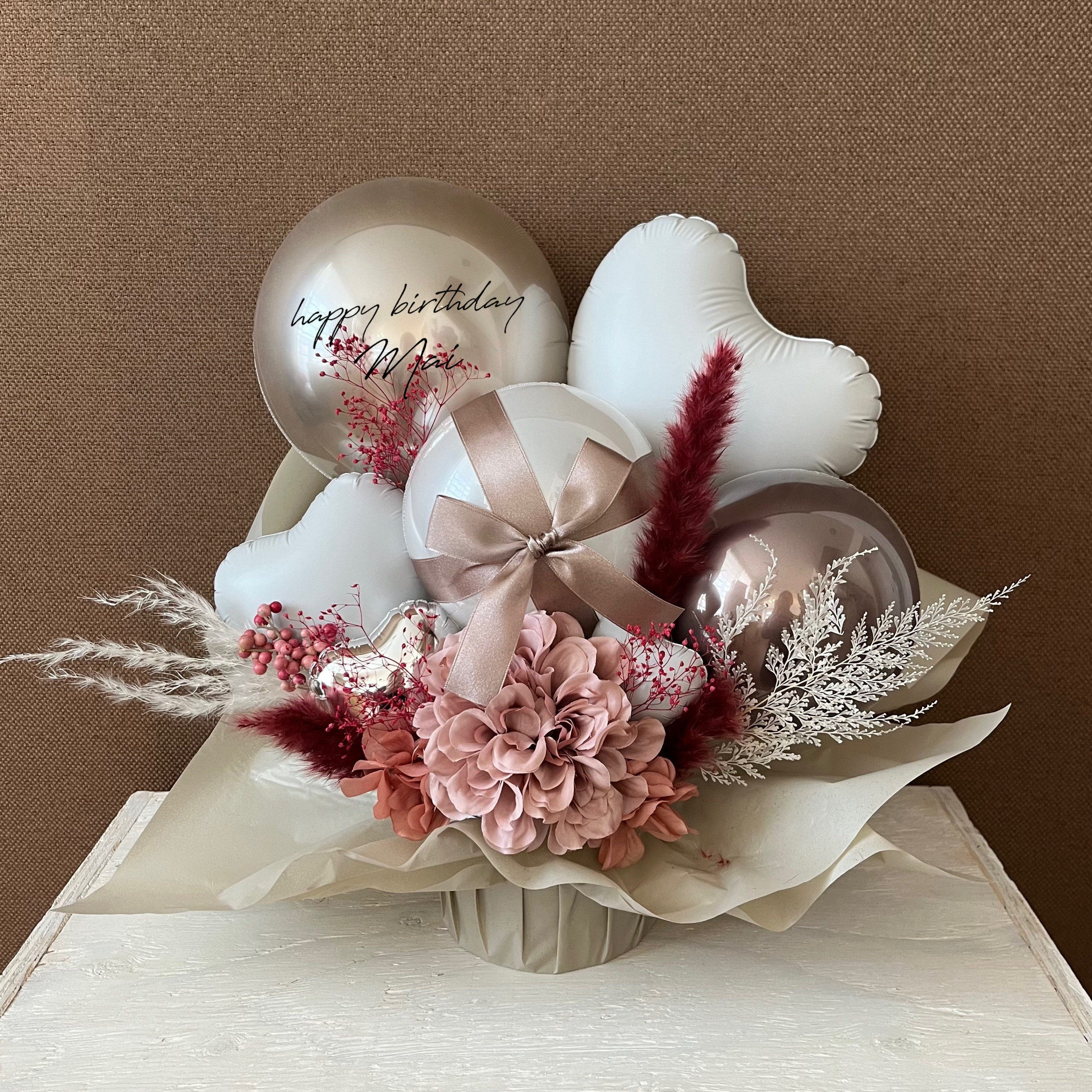 vintage velvet arrange