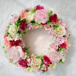 心ときめくピンクのアーティフィシャルフラワー（高品質造花）リース 2枚目の画像