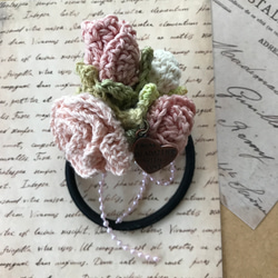 [送料無料]コットン糸で編んだナチュラルお花のヘアゴム髪飾り　ピンク系ミニバラ3種 2枚目の画像
