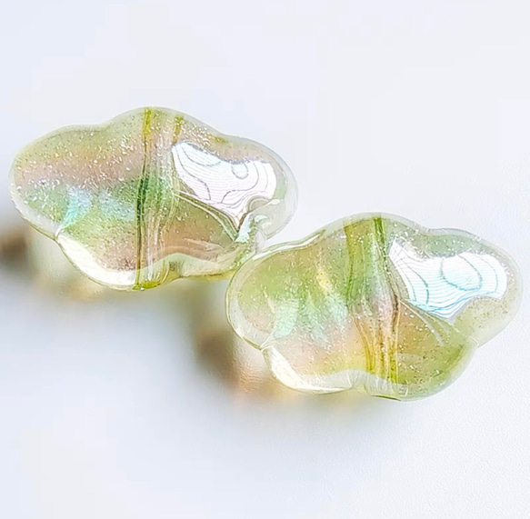 【4個】縦穴 凸凹　ラメ入り　クリア　水晶　パーツ　ハンドメイド　ビーズ　材料　DIY 6枚目の画像