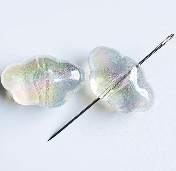 【4個】縦穴 凸凹　ラメ入り　クリア　水晶　パーツ　ハンドメイド　ビーズ　材料　DIY 4枚目の画像