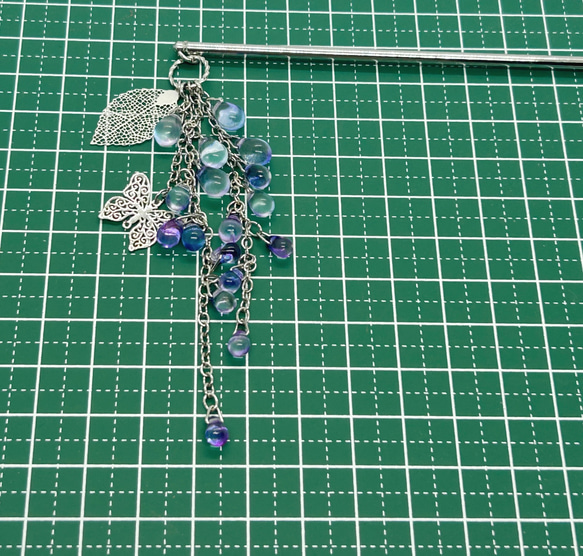 蝶 と 藤の花 のかんざし ( パープル×ブルー ) 2枚目の画像