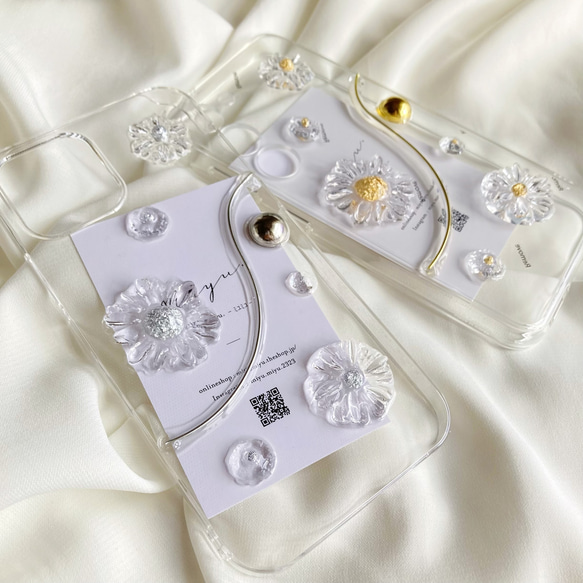 【 ガラス　フラワー】 春　夏　ぷっくり お花 淡い 透明 クリア 韓国　ニュアンス　iPhoneケース　シルバー 6枚目の画像