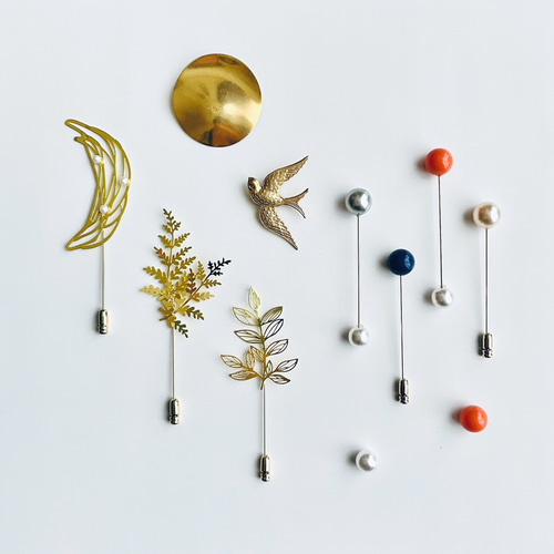 真鍮ブローチ　【フラワー】 Akorat】真鍮ブローチ 花 BRASS BROOCH FLOWER – ハナトツキ