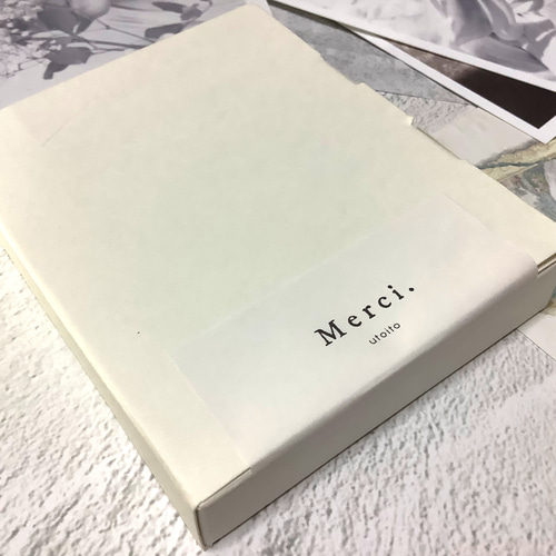 【丸＃46】ツヤありショップシール★サンキューシールアクセサリー台紙の梱包お供に フォント数エグい】横型ショップシール／ロゴシール／サンキューシール