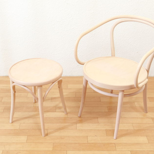 トンTON ベントウッドスツール No60 アーチレッグArch leg/ワックス