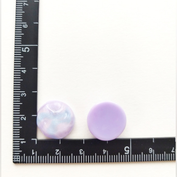 【4個】16mm×7mm 樹脂 クリアカボション グリッター  マーブルライラック 2枚目の画像