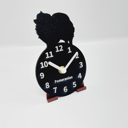 名前入れ】ワンちゃん はみ出し壁掛け時計 トイプードル 白 静音壁掛け