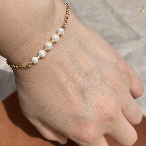 – Shell Pearl シェルパール –Gemstone x Gold Chain Bracelet 4枚目の画像
