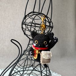 あみぐるみの招き猫【左手】黒猫（キーホルダー/バッグチャーム）猫雑貨　猫グッズ　 13枚目の画像