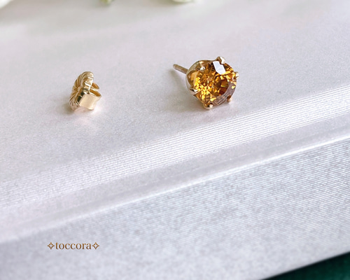 みっちゃん◆水晶×イエローシェル トリプレットストーンピアス✧ダイヤモンド みっちゃん様専用◇水晶×イエローシェル トリプレットストーンピアス