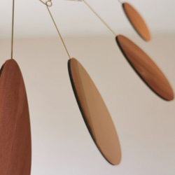 ★人気★　美しいフォルム　モビール「olive」 3枚目の画像