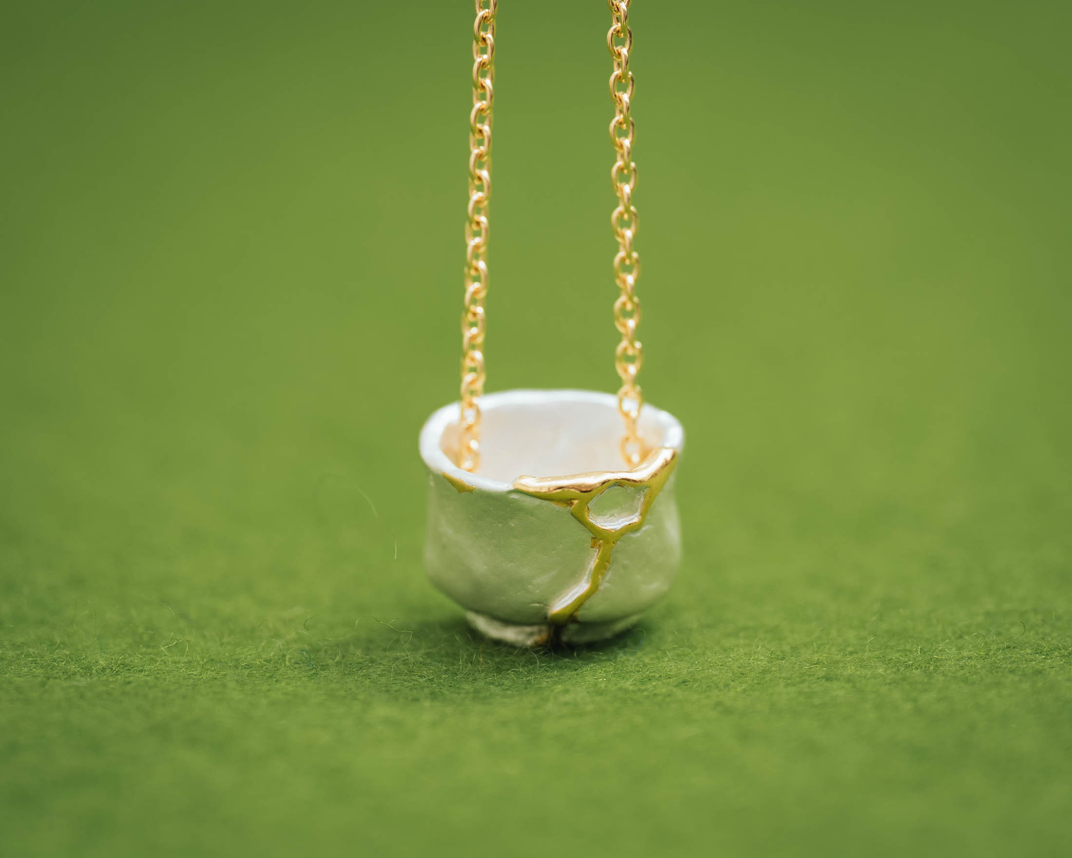 金継ぎ 茶碗 ペンダントトップ  (チェーンセット)