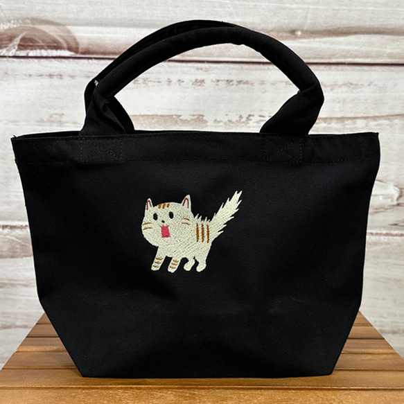 [僅限特價] [免運費] 帆布花園迷你手提包，帶有令人驚訝的貓刺繡 第3張的照片