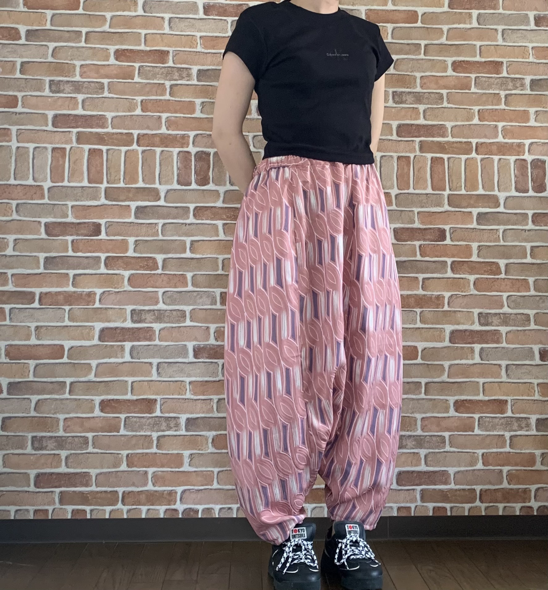 サルエルパンツ✿扇✿総丈92㎝✿黒留袖✿和モダン（着物リメイク