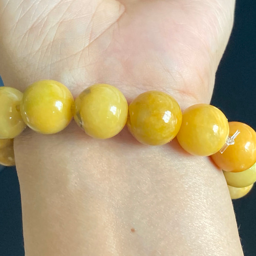 B23-27 美品 黄翡飄藍花 13.3mm ミャンマー産 天然 A貨 本翡翠