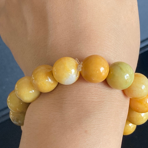 B23-27 美品 黄翡飄藍花 13.3mm ミャンマー産 天然 A貨 本翡翠