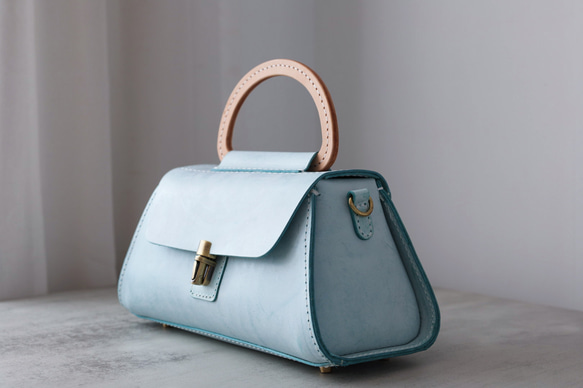 【Creema獨家早鳥價，免運費】真皮手工單肩包，全手工縫製，兩用包，夏季包 第1張的照片