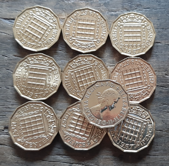 1967年英国3ペニーコイン 10枚セット イギリス3ペンス ブラス美物