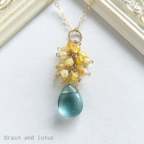 14kgfと天然石 イエローオパールとフローライトで華やか 