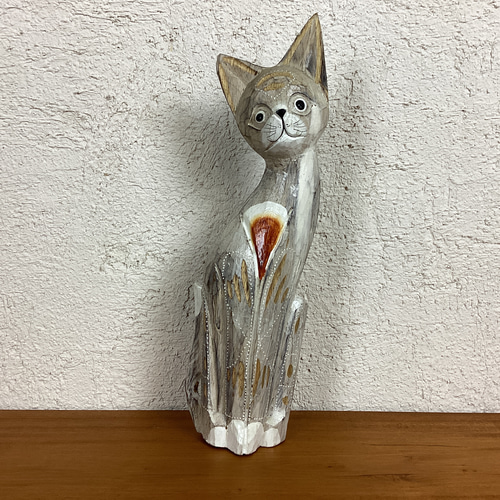 猫の置物(木彫り) 木彫 お座りネコ SS タイ 伝統工芸 猫雑貨 置物 木彫り タイ雑貨