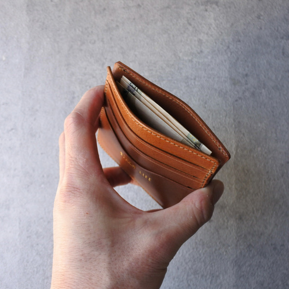 【名入れ 可】超薄型 コンパクト財布 "slice" キャメル 6枚目の画像