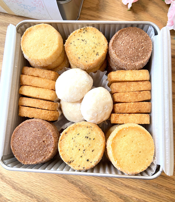 SAKU MOF定番クッキー缶　ORION 1枚目の画像
