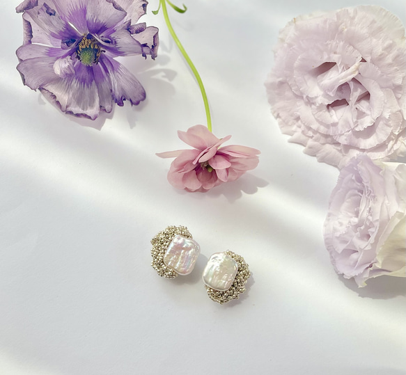 ビーズ刺繍アクセサリー/ビーズアクセサリー/イヤリング/淡水パール/結婚式/お呼ばれ/セレモニー/フォーマル/ピアス 6枚目の画像