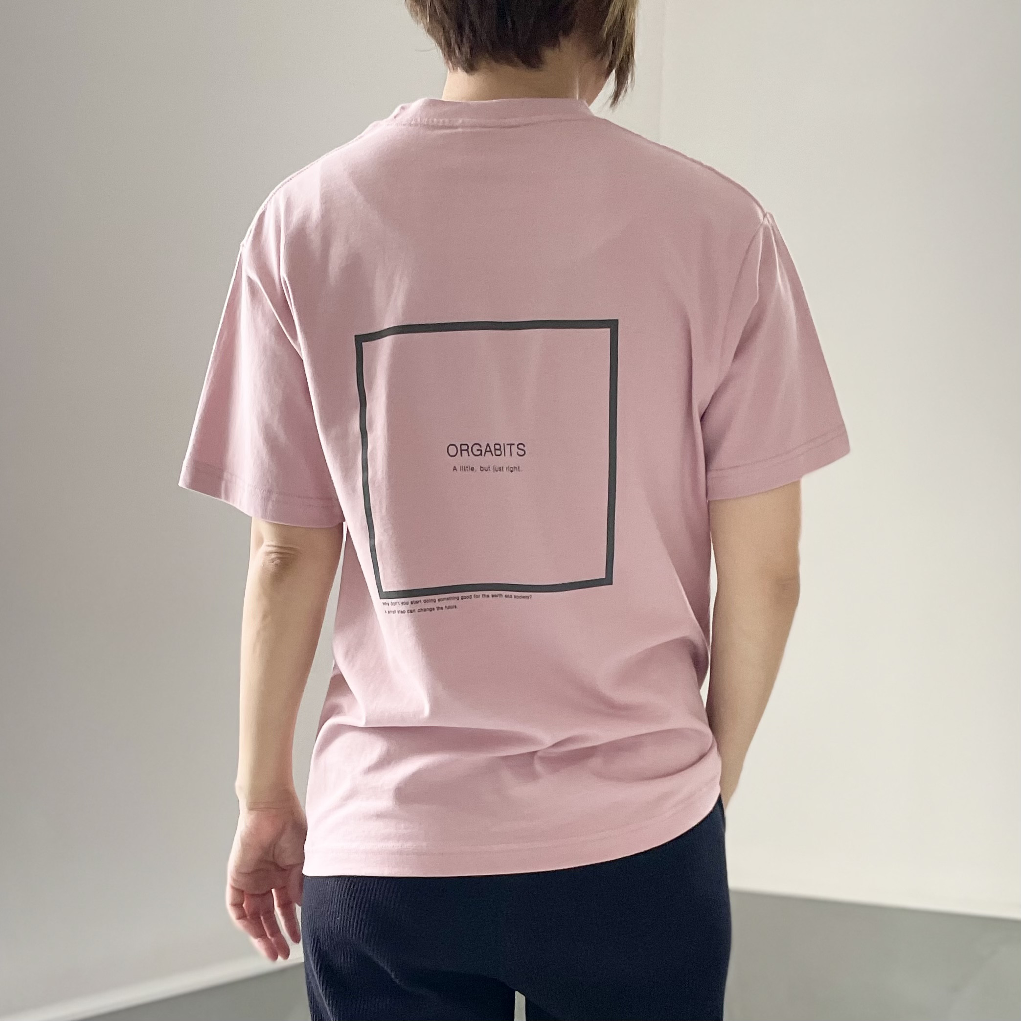 新品未使用　ペコちゃん　Tシャツ  半袖Tシャツ  バックプリント　ユニセックス ペコちゃん PEKO ユニセックス半袖Tシャツ ミルキーパッケージ