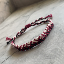 トライバルパターン ビーズブレスレット トライバルパターン ビーズブレスレット