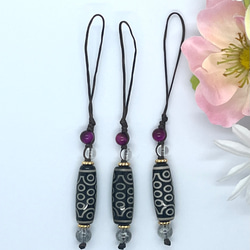 ☆象牙小根付 正絹紐 フクロウ（作家物）Y-1 ※※ キーホルダー 石橋象牙