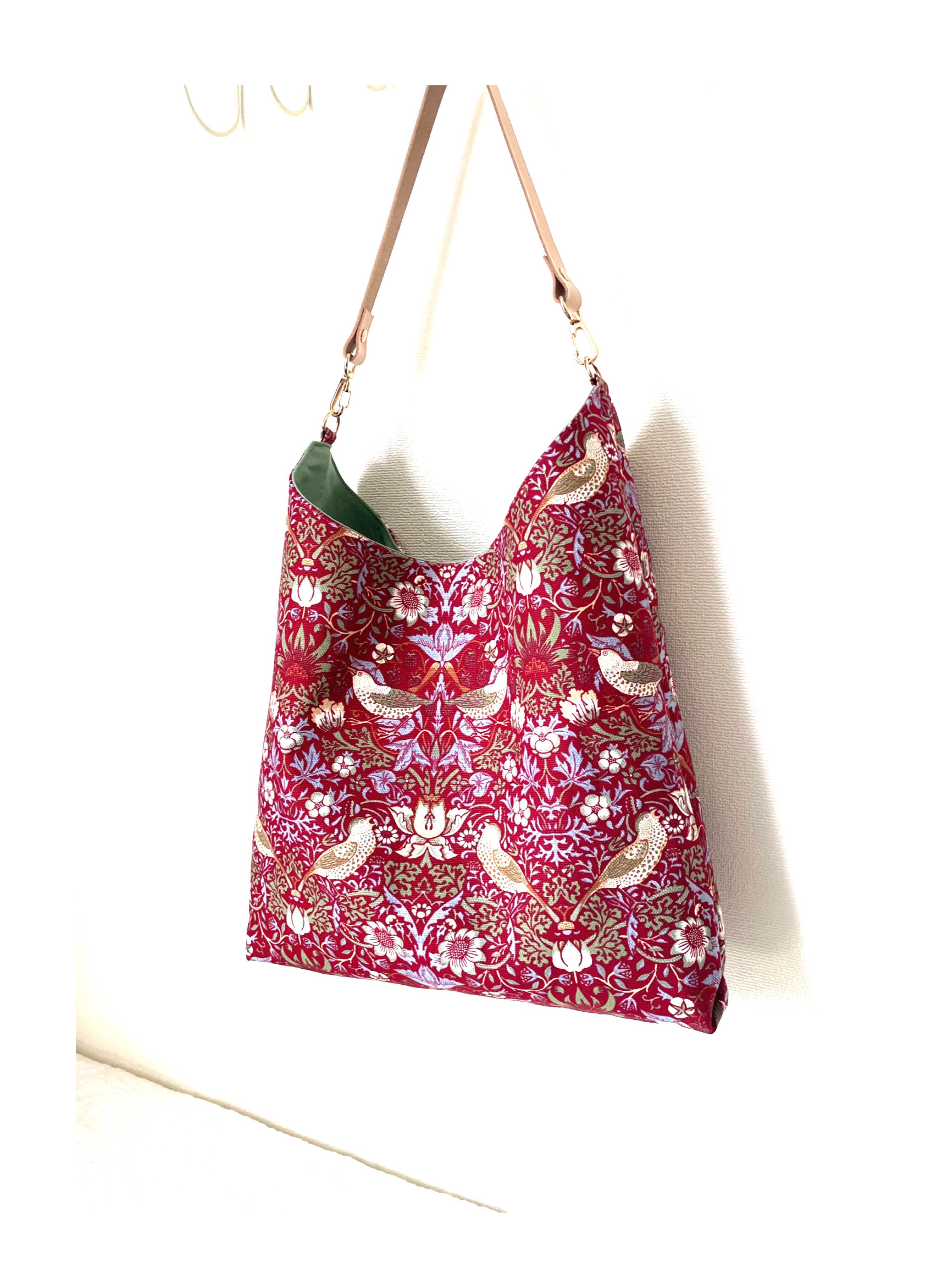 ウィリアムモリス《いちご泥棒・red》Msize  2wayワンハンドル 革の持ち手トートバッグ《受注制作》