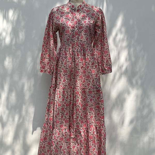 ★ほぼ新品○Indiaインド『Fabindia』ワンピース、ピンク 五分丈 ☆ほぼ新品○Indiaインド『Fabindia』ワンピース、ピンク 五分丈