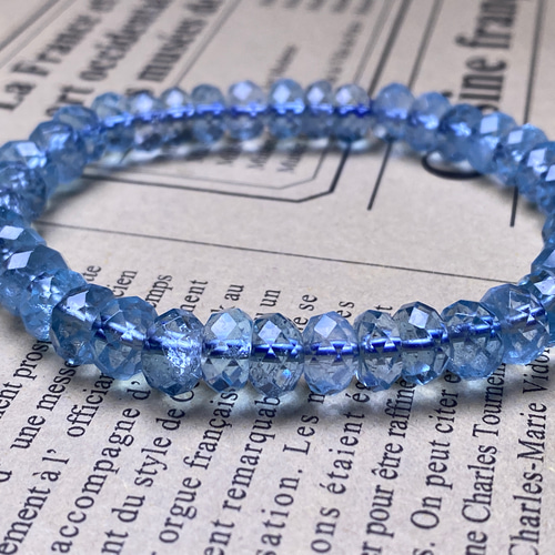 高品質No:1547天然石ブルートパーズ•カットブレスレット早い者勝ち