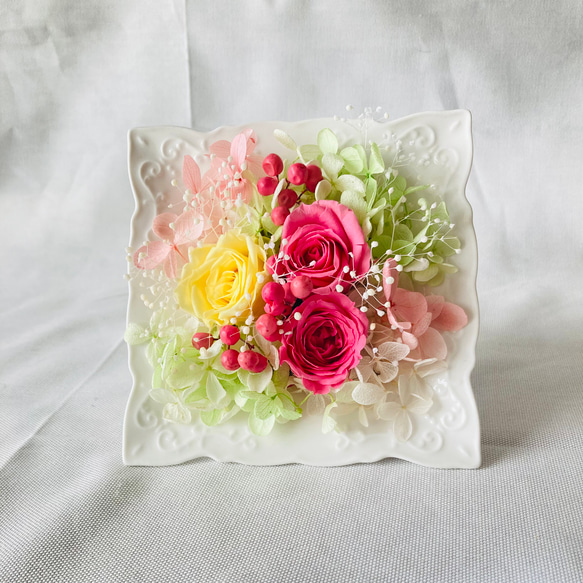 ラスト1点✨元気になる！華やかローズアレンジ（プリザーブドフラワー