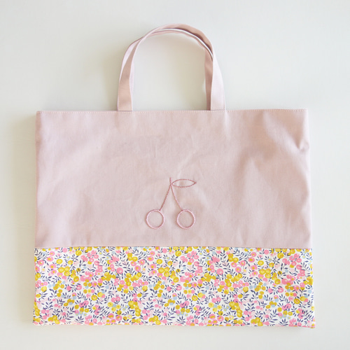 レッスンバッグ ピンク さくらんぼ 刺繍 リバティ チェリー
