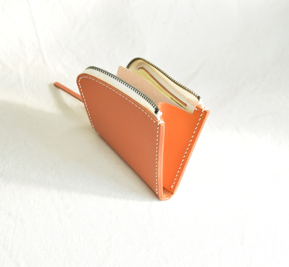 クレーブスオレンジのヌメ革のL字ファスナー財布　L267 7枚目の画像