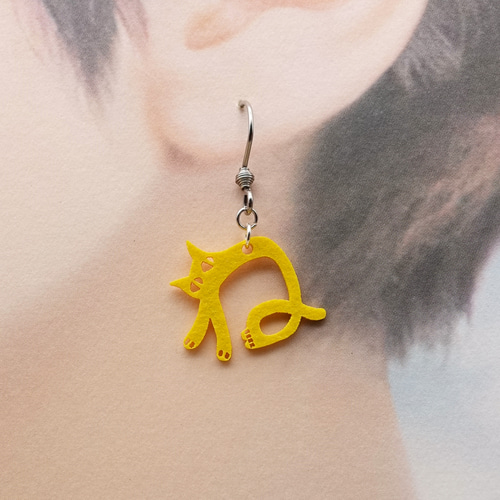 超軽量】猫のね｜ピアス｜イヤリング｜環境素材｜耳もココロも軽やかに