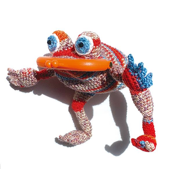【カエル がま口 】かぎ針編みのカエル オレンジ 1枚目の画像