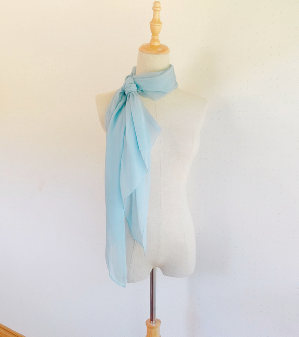 〘特集掲載〙草木染め　透きとおるブルーのストール 3枚目の画像