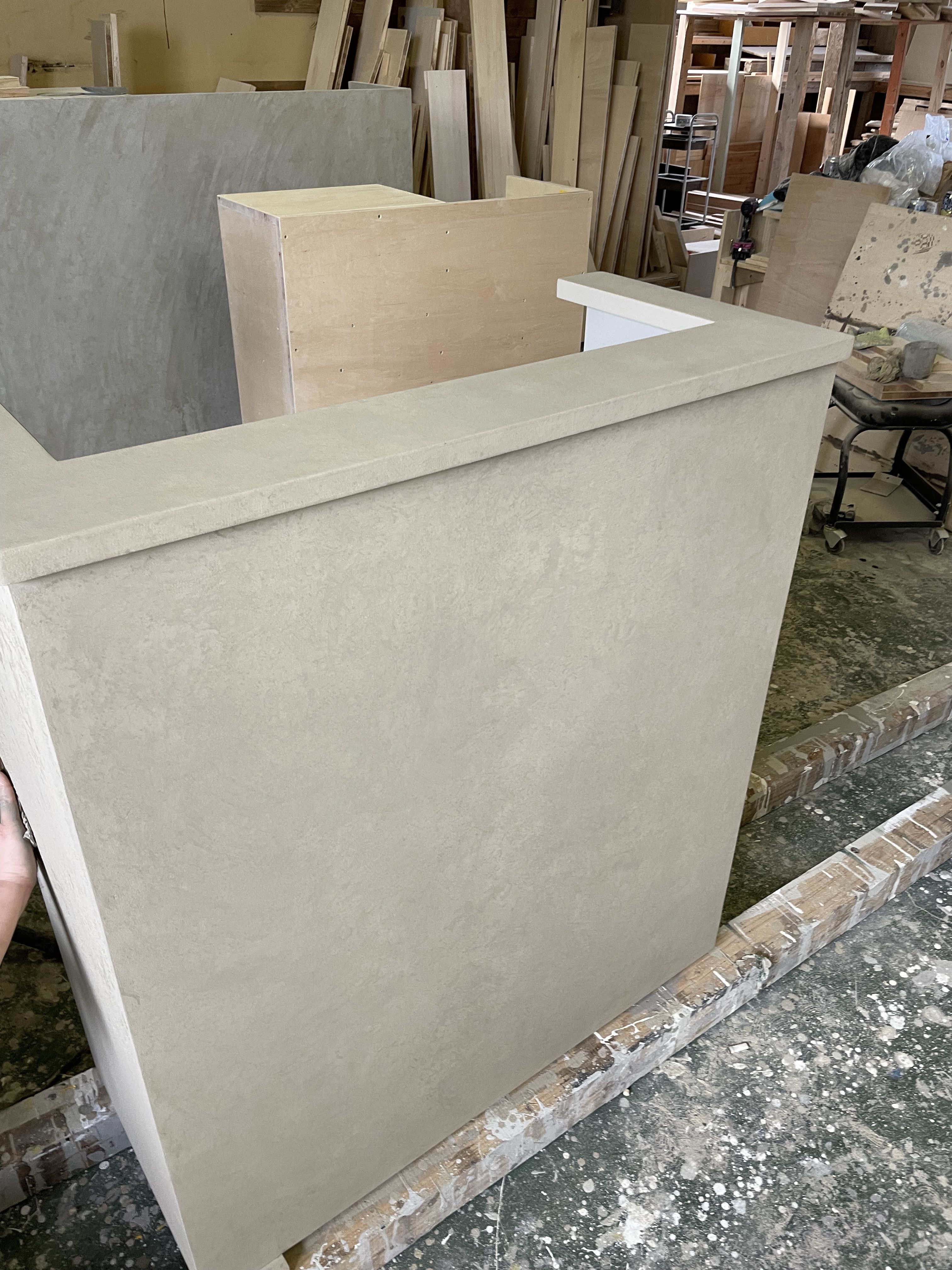 ウォームグレー　カウンター　レジカウンター