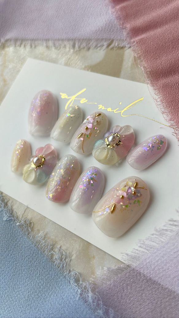 rainbow luminous flower nail　レインボールミナスフラワーネイル 2枚目の画像