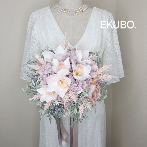 ウェディングブーケ ✨【ピンクシンビジウムのエレガントクラッチブーケ】ウェディング