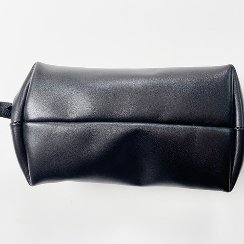 ▽KURO/ふっくら愛らしく、大きく開いてメイクしやすい 口金